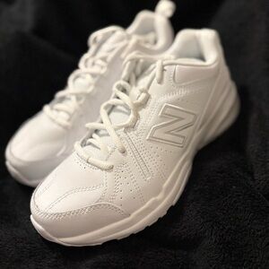 New Balance White Sneakers Breathable Low-Top Comfort